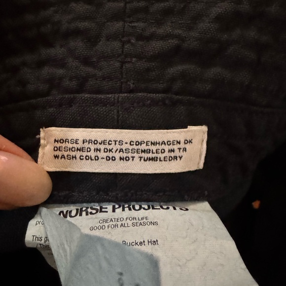 Norse Projects Eco-Dye Bucket Hat in Black - Picture 5 of 5